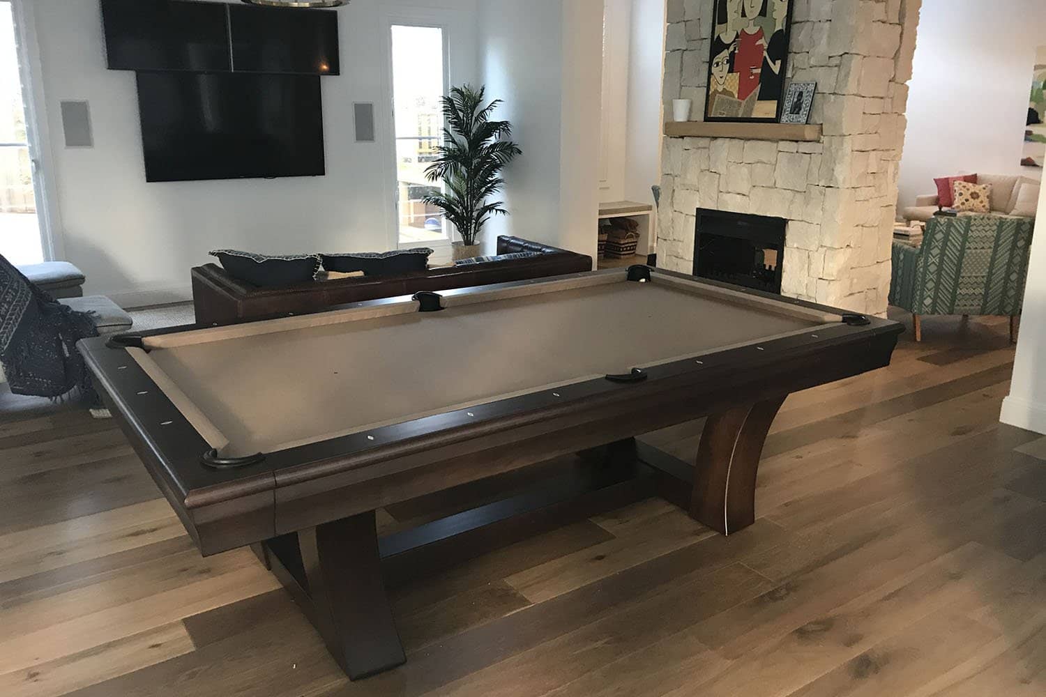 Manhattan Pool Table 4