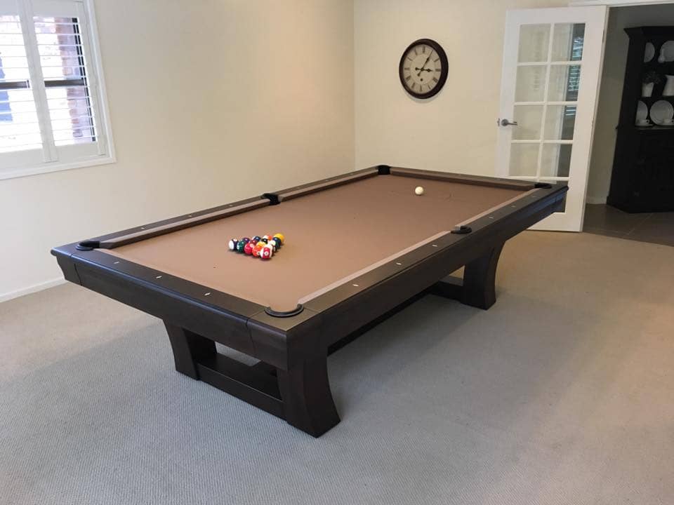 Manhattan Pool Table 12