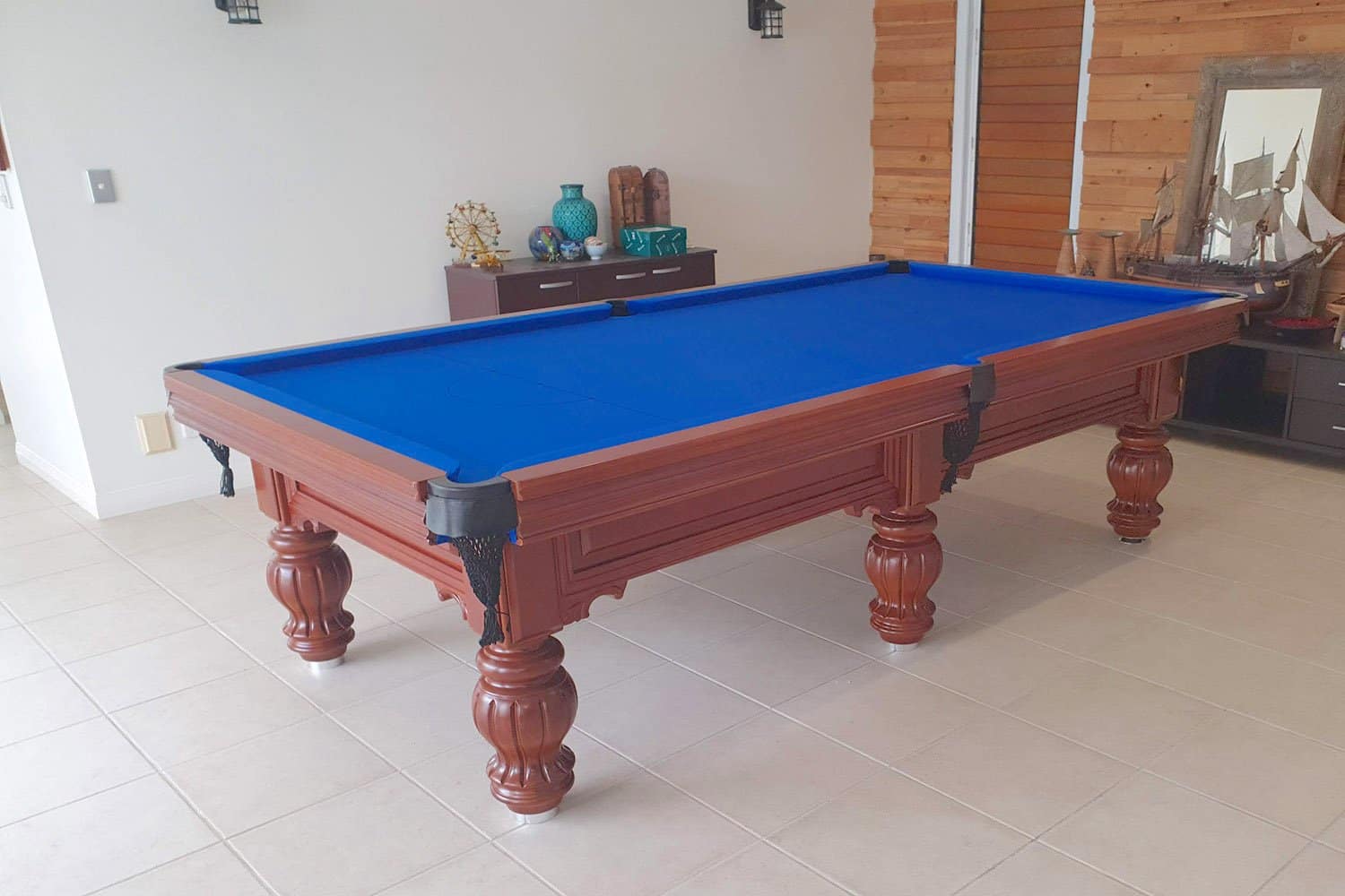 Grand Duke Traditional Pool Table 10