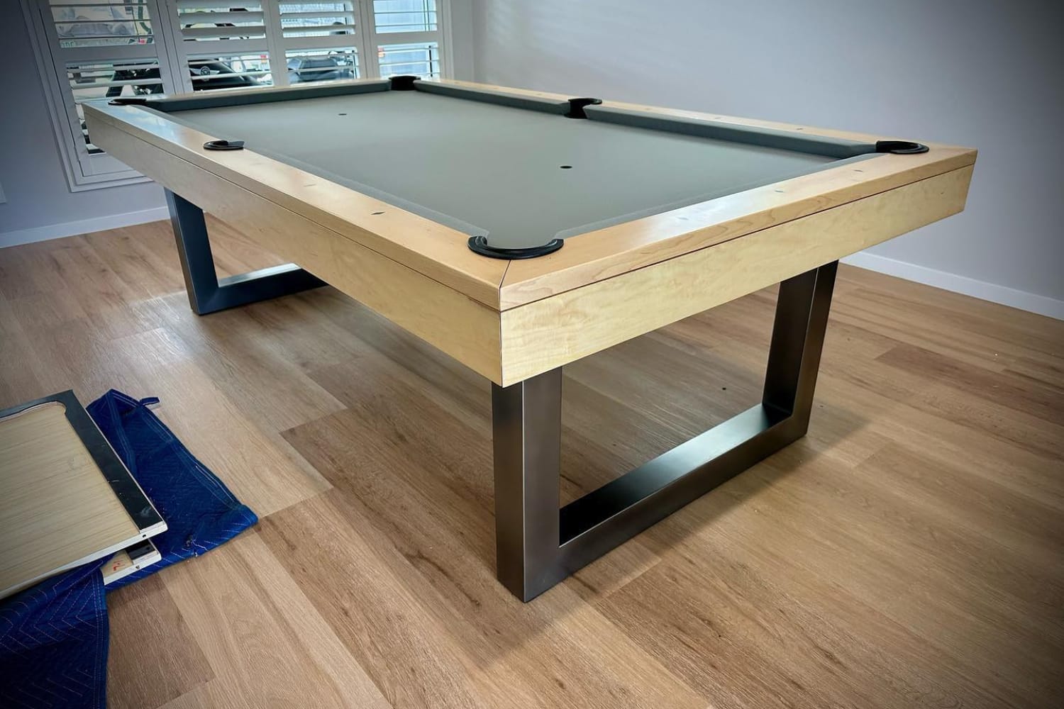 Portland Dining & Pool Table Combo 4